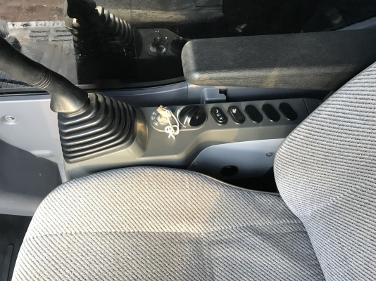 ขาย KOMATSU PC130-8 สวยๆ พร้อมใช้งาน 4000 ชั่วโมง(PM7000ชม) ชมรถที่หน้างานได้ทุกวัน สนใจติดต่อโดยตรง 081-4283210