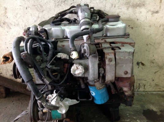 ขาย !!! เครื่องนิสสัน TD 27 เทอร์โบ ของแท้พร้อมเกียร์ออโต้ 4 W.D.