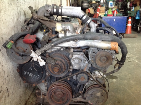 ขาย !!! เครื่องนิสสัน TD 27 เทอร์โบ ของแท้พร้อมเกียร์ออโต้ 4 W.D.