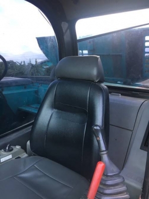 ขาย 970,000 KOBELCO sk 135 sr yy-03 ไฟฟ้าครบ เครื่องดี ปั้มแรง เอวแน่น ช่วงล่างเต็ม เอกสารอินวอยทร์ แอร์หนาว เอกสารอินวอยทร์ รถอยู่ สุพรรณบุรี 090-772-3710 090-772-3708