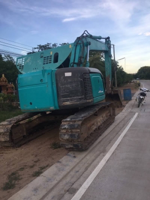 ขาย 970,000 KOBELCO sk 135 sr yy-03 ไฟฟ้าครบ เครื่องดี ปั้มแรง เอวแน่น ช่วงล่างเต็ม เอกสารอินวอยทร์ แอร์หนาว เอกสารอินวอยทร์ รถอยู่ สุพรรณบุรี 090-772-3710 090-772-3708
