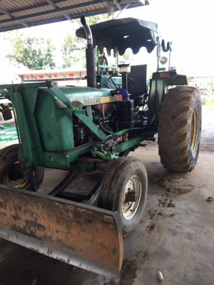 รถไถจอนเดีย เพลาเดียว สภาพดีมากๆๆพร้อมใช้งาน รถไถจอนเดีย เพลาเดียว สภาพดีมากๆๆพร้อมใช้งาน