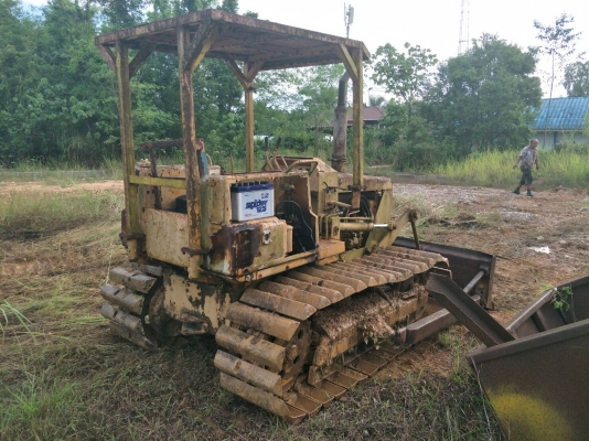 ขายรถแทรคเตอร์ K0MATSU D20P-5 ตีนเป็ด ช่วงล่างใหม่ทั้งหมด ราคา 160000