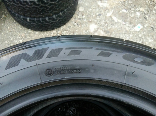 ขายยาง 235/55R18 NITTO 420 ปลายปี15 ดอกยางหนาเต็มสวยสดเท่ากันไม่ร้าวไม่ปะ ชุดละ 7500 บาท พร้อมใส่ ถ่