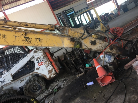 แยกอะใหล่ KOMATSU PC60-5