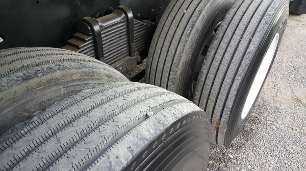 ขายครับ 360 ปี55 ดั้มสามมิตร แม่-ลูก ตัวแม่ยางใหม่