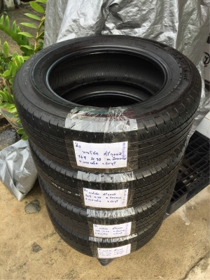 ยาง Bridgestone 215 60 16 ปี17 ดอกเต็ม ใช้ยาว ราคาไม่แพง