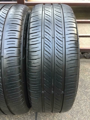ยาง Dunlop 205 55 16 ปี17 ดอกเต็ม ไม่มีปะ เนื้อนิ่มๆ ใช้ยาว ราคาไม่แพง