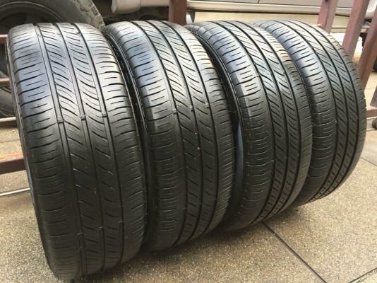 ยาง Dunlop 205 55 16 ปี17 ดอกเต็ม ไม่มีปะ เนื้อนิ่มๆ ใช้ยาว ราคาไม่แพง