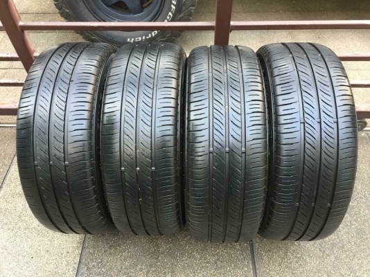 ยาง Dunlop 205 55 16 ปี17 ดอกเต็ม ไม่มีปะ เนื้อนิ่มๆ ใช้ยาว ราคาไม่แพง
