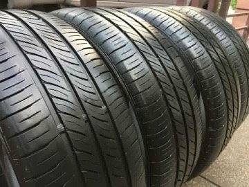 ยาง Dunlop 205 55 16 ปี17 ดอกเต็ม ไม่มีปะ เนื้อนิ่มๆ ใช้ยาว ราคาไม่แพง