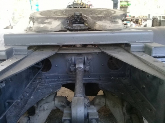 ขายด่วนรถ 10 ล้อ.หัวลากFM1J เครื่อง 260 แรง ปี 46 รถสวย เครื่องดี สภาพพร้อมใช้งาน จัดไฟแนนท์ได้ 550000