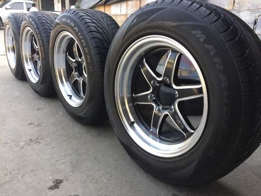 WELD ขอบ18 เลเซอร์ก้าน ล้อใหม่พร้อมยางเปอร์เซ็นต์  MAXXIS 265 60 18 ปี 14 ขนาด 6 รู หน้า 9.5-10.5  ครบชุด 15000