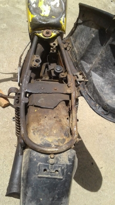 ขาย DT125 โช้คคู่ Nobook เครื่องติดเหมาะเอาไปทำอะไหล่หรือปั้นต่อขายตามสภาพ 7900