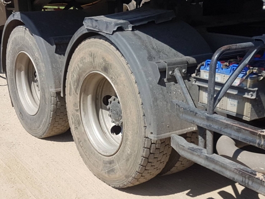 ขาย หัวลาก HINO 344 ปี 57 2 คัน