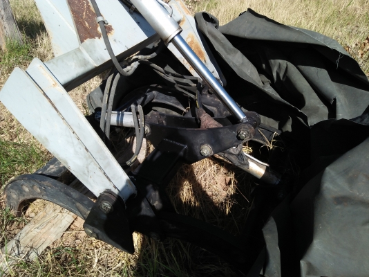 ...คีบ...รถไถใหญ่ครับ..ต่อรองหน้างานเลยนะครับ