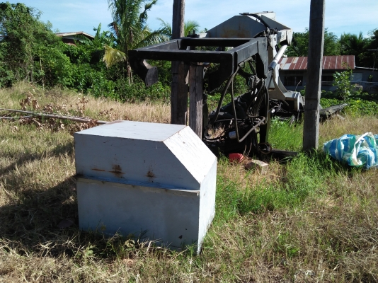 ...คีบ...รถไถใหญ่ครับ..ต่อรองหน้างานเลยนะครับ