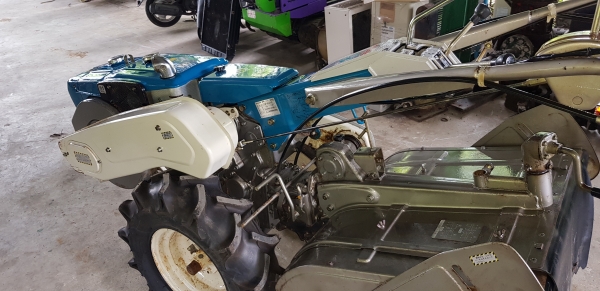 รถพรวนดินดีเซล 8.5 แรง รถพรวนดินดีเซล 8.5 แรง