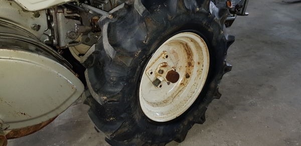 รถพรวนดินดีเซล 8.5 แรง รถพรวนดินดีเซล 8.5 แรง