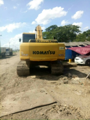 ขายรถแบคโฮ KOMATSU PC200-7 เอกสารเล่ม ราคา 1200000