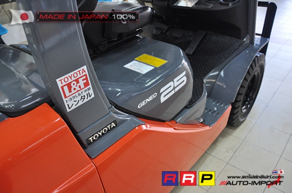 ขายรถโฟล์คลิฟท์มือสอง TOYOTA รุ่น 8FD25-18427 นำเข้าจากประเทศญี่ปุ่น 100\% ไม่เคยใช้งานในไทย