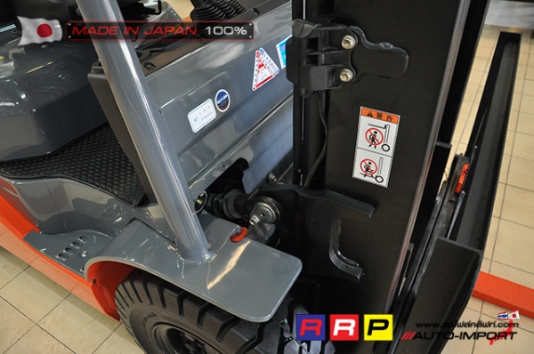 ขายรถโฟล์คลิฟท์มือสอง TOYOTA รุ่น 8FD25-18427 นำเข้าจากประเทศญี่ปุ่น 100\% ไม่เคยใช้งานในไทย