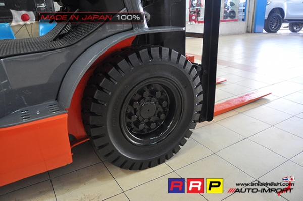 ขายรถโฟล์คลิฟท์มือสอง TOYOTA รุ่น 8FD25-18427 นำเข้าจากประเทศญี่ปุ่น 100\% ไม่เคยใช้งานในไทย