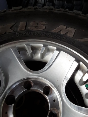 Maxxis MT764 ขนาด 33-12.5-15 ปี16 สภาพสวยๆ 1ชุด Maxxis MT764 ขนาด 33-12.5-15 ปี16 สภาพสวยๆ 1ชุด