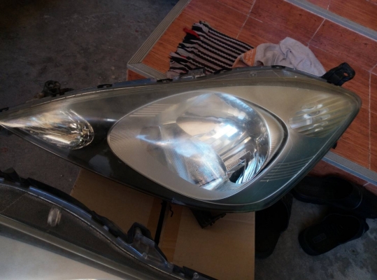 ขายไฟหน้า ฮอนด้าแจ๊ส ปี2009 ขายไฟหน้า ฮอนด้าแจ๊ส ปี2009