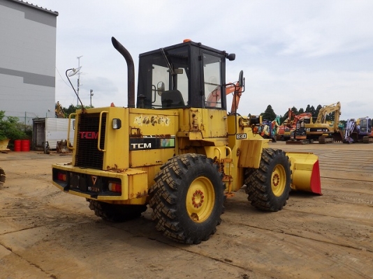 ขายรถตัก ยี่ห้อTCM รุ่น 830-2