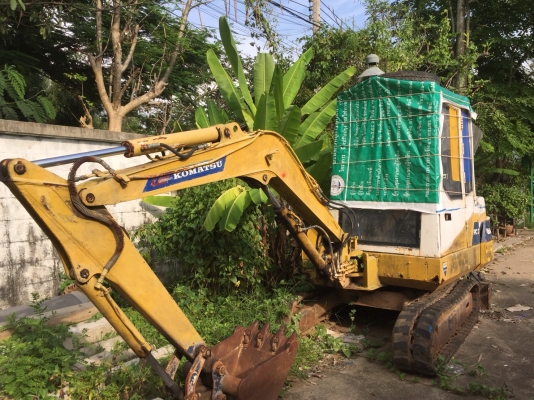 ขายรถแมคโคร Komutsu PC30