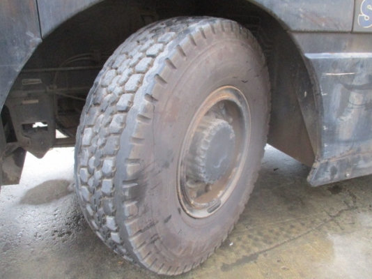 Kato KR25H-V2 เก่านอก 25ตัน ขาตรง มีPower jib สนใจโทร 061-4194021 ภู