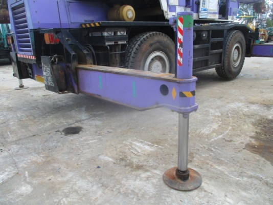 Kato KR25H-V เก่านอก 25ตัน ขาตรง มีPower jib สนใจโทร 061-4194021 ภู