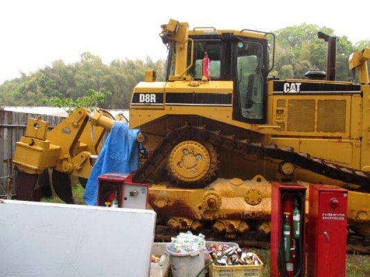 CAT D8R ใช้งาน 4300 ชั่วโมงจากญี่ปุ่น