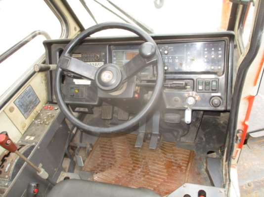 Kato KR25H-V เก่านอก 25ตัน ขาตรง มีPower jib สนใจโทร 061-4194021 ภู