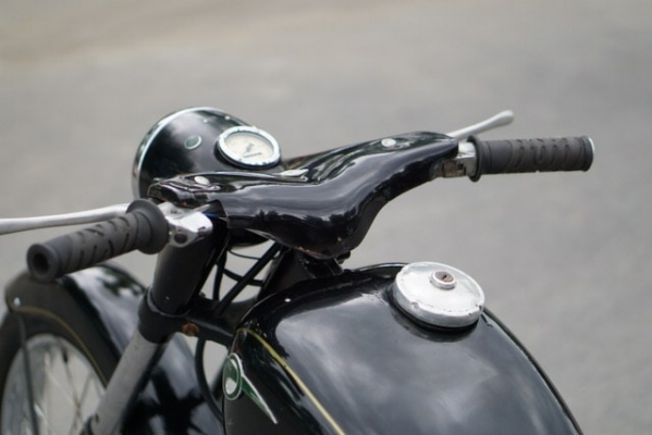 ร้าน วุฒิ นนบุรี ขาย MZ125cc หยดน้ำ 4 เกียร์ รถสวยๆเครื่องดีพร้อมใช้งาน