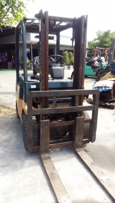 ขาย Forklift TOYOTA 7FG15 เบนซิน เกียร์ออโต้  1.5T ยกสูง 3.0 เมตร
