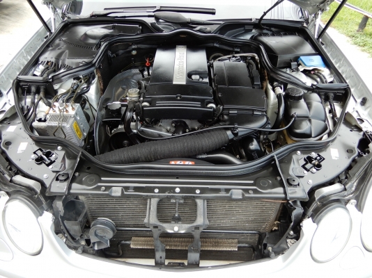 MERCEDESBENZ  E200 W211 1.8 KOMPRESSOR ELEGANCE AT ปี2006โทร 062-991-6649 ดาวออโต้เบสท์
