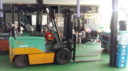 ขายForklift ไฟฟ้านั่งขับ 2.5 T KOMATSU FB25-10