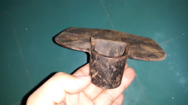 ขายจอบเก่ามือสอง