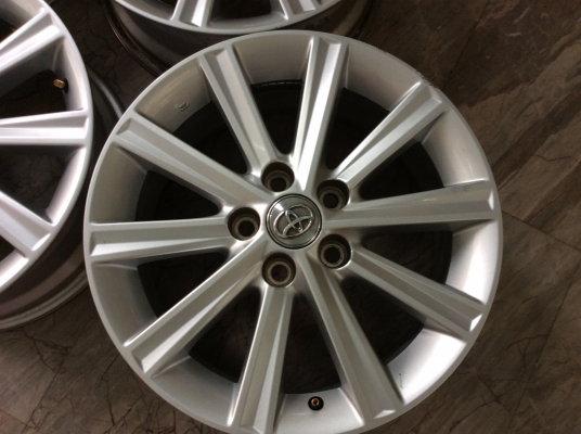 ล้อแมแท้TOYOTA CAMRY HYBRID ขอบ17 5รู114.3 เดิมๆไม่คดไม่ดุ้งสวยๆ