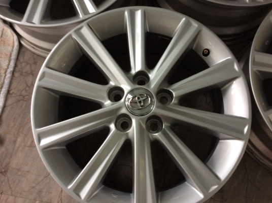ล้อแมแท้TOYOTA CAMRY HYBRID ขอบ17 5รู114.3 เดิมๆไม่คดไม่ดุ้งสวยๆ