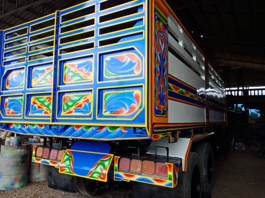 10ล้อดั้ม HINO F18 เครื่องHO7C -180แรงม้า พร้อมใช้งาน