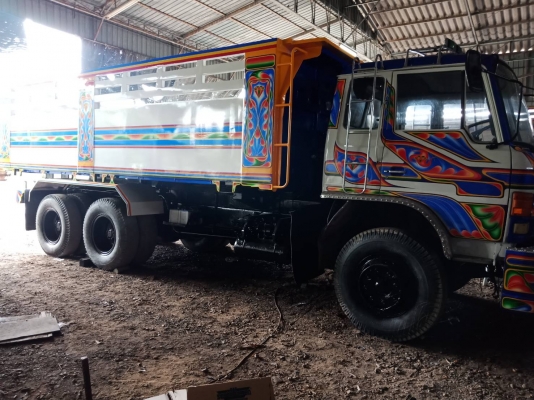 10ล้อดั้ม HINO F18 เครื่องHO7C -180แรงม้า พร้อมใช้งาน