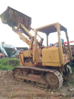 รถตัก CAT รถสภาพดี ใช้เป็นรถตักได้ ใช้เป็นรถแทรกเตอร์ดันได้ เครื่องดี แทรกสวย สภาพพร้อมใช้งาน