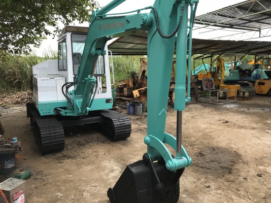 Mitsubishi me40ปั้มนิ้วคอนโทรลสั้นทำงานเร็วเครื่องดีเก่าญี่ปุ่น Mitsubishi me40ปั้มนิ้วคอนโทรลสั้นทำงานเร็วเครื่องดีเก่าญี่ปุ่น