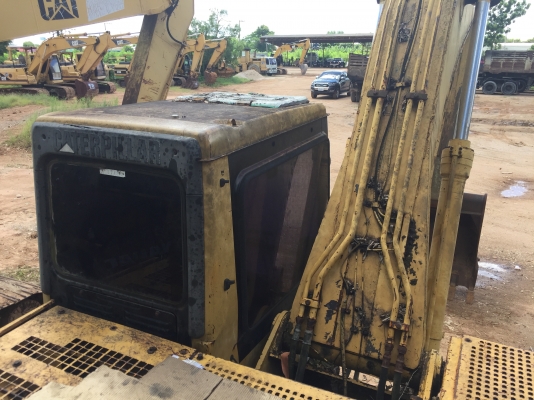 Cat 320V2 เล่มทะเบียนพร้อมโอน Cat 320V2 เล่มทะเบียนพร้อมโอน