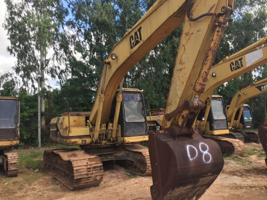 Cat 320V2 เล่มทะเบียนพร้อมโอน Cat 320V2 เล่มทะเบียนพร้อมโอน