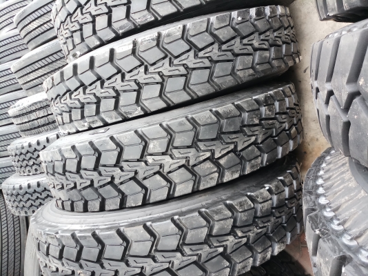 ยางอัดเย็น11R22.5สำหรับรถบรรทุกราคา3100 ยางอัดเย็น11R22.5สำหรับรถบรรทุกราคา3100