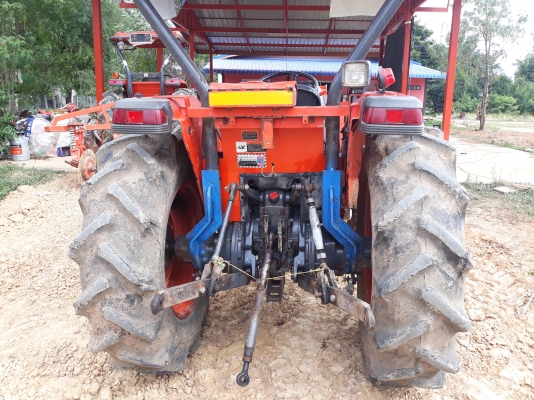 ขายรถไถL4508di spปี54พร้อมใช่งานครับ